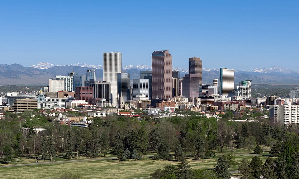 Denver, CO: Denver, Colorado skyline (cropped 3x5)